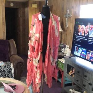 NWT Pink Floral Kimono Wrap from a boutique in Palm Springs, California